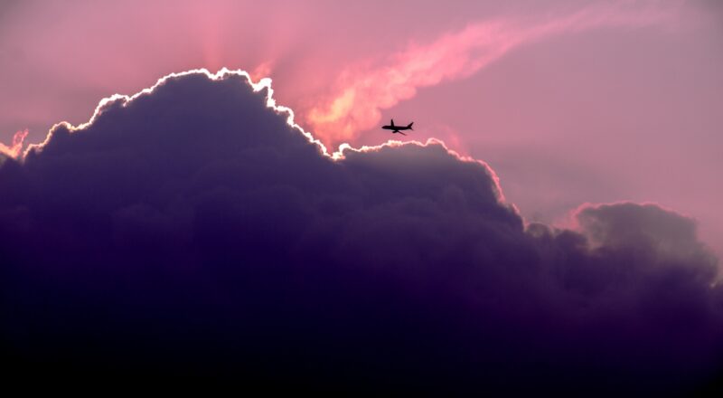 airplane-sunset-travel-kids