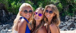 del-sol-color-changing-sunglasses-beach-girls